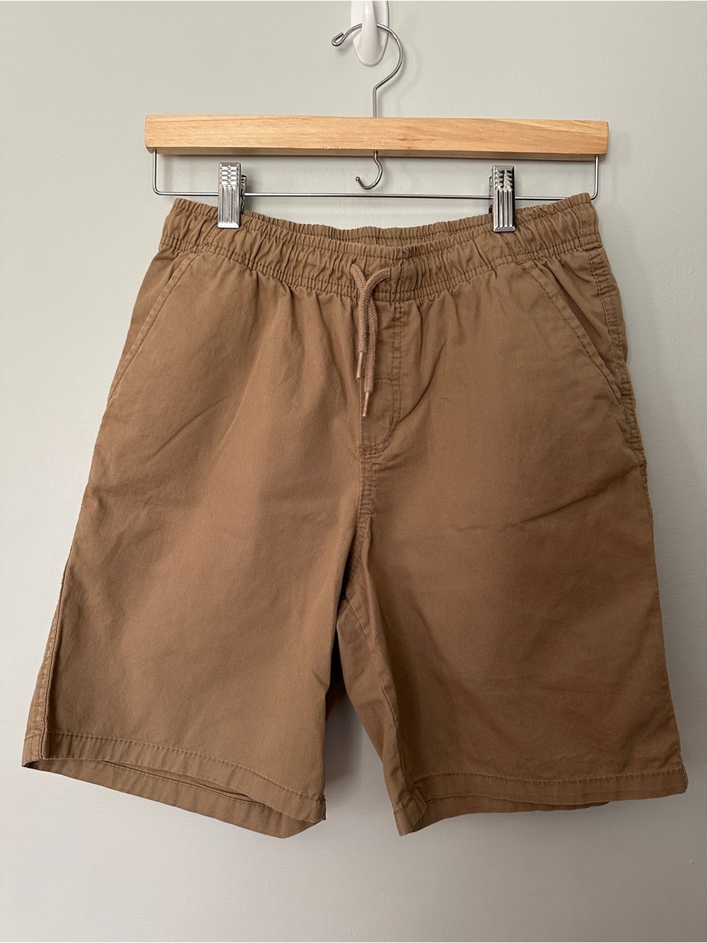 Boys size XL Khaki Tan Shorts, 100% cotton, drawstring waist. Never worn!